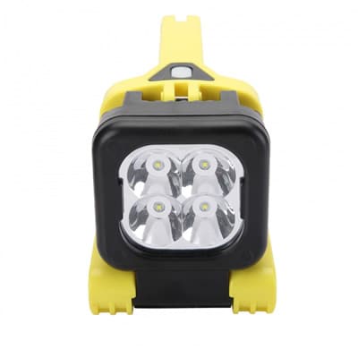 פנס יד LED נייד עם רצועת נשיאה הספק 12W עוצמת הארה 1000Lm