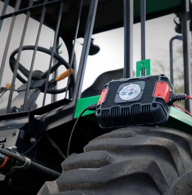 מטען מצברים לקלנועית 26A/36V מקצועי מבית נוקו האמריקאי בטכנולוגית דגם GX3626