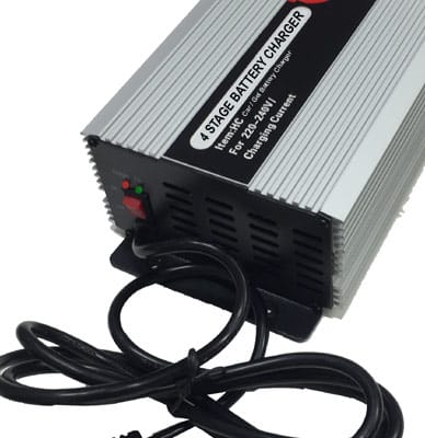 מטען למצבר 40A/12V טעינה בשלושה שלבים למצברים של 12 וולט