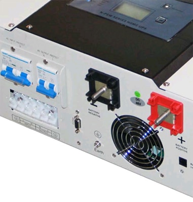ממיר מתח בהספק של 12KW מתח עבודה 48V סינוס טהור כולל מטען מצברים 12KW Off Grid Power Inverter