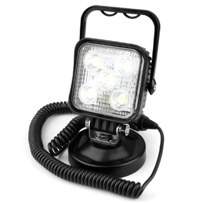 פנס עבודה LED נייד מגנטי עם ידית אחיזה בהספק 27W בתקן IP68 פנס עבודה נייד נטען למגוון רחב של שימושים כגון: אבטחה, שמירה, קמפינג,פנס נייד,פנס חילוץ,כלי שייט, או לכל שימוש אחר. פנס עבודה LED נייד מגנטי עם ידית אחיזה בהספק 27W בתקן IP68