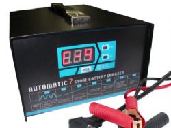 מטען למצבר 7 שלבים 30A דיגיטלי, 24V ו 12V וולט Automatic 7 Stage Charger
