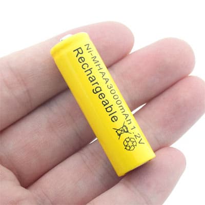 זוג סוללות נטענות 3000mAh 1.2v AA